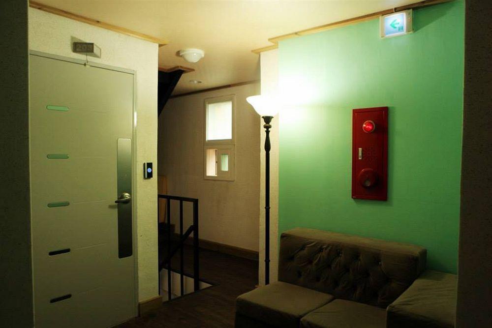 Must Stay Séoul Extérieur photo